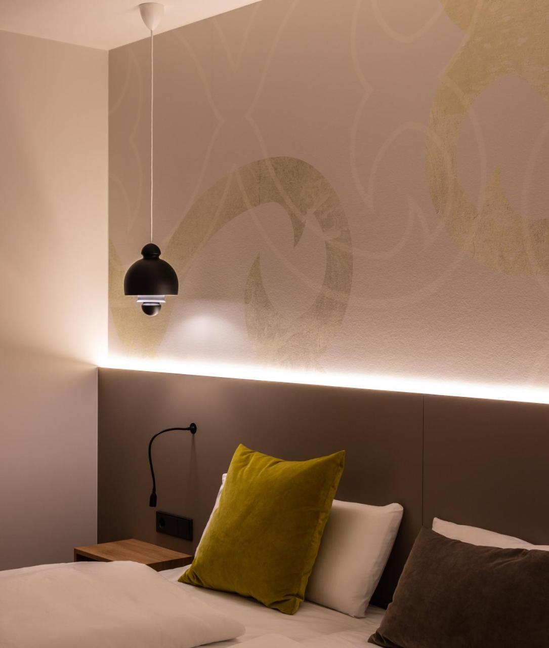 Hotel Zum Loewen à Eimeldingen Extérieur photo